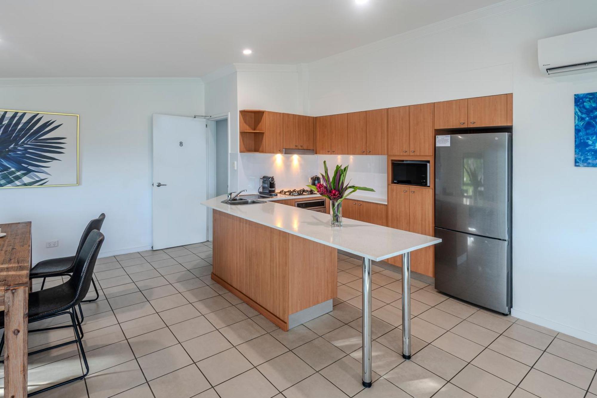 Oasis Apartments On Hamilton Island By Hiha Exterior photo
